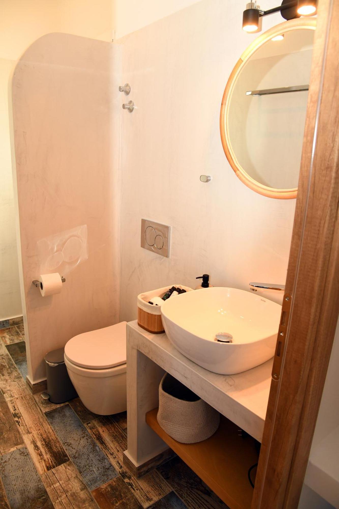 Petite Studios Batsi Bací Kültér fotó
